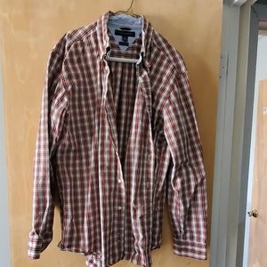 Men's plaid Tommy Hilfiger button down shirt